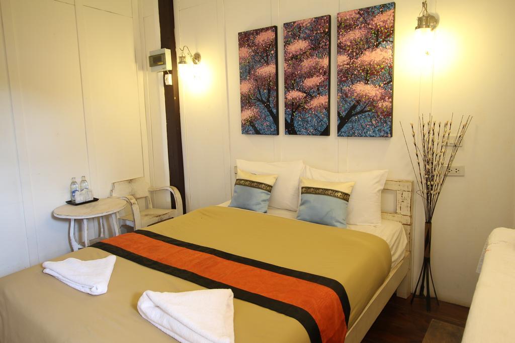 Готель Paifah Boutique House Екстер'єр фото