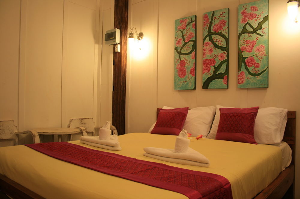 Готель Paifah Boutique House Екстер'єр фото