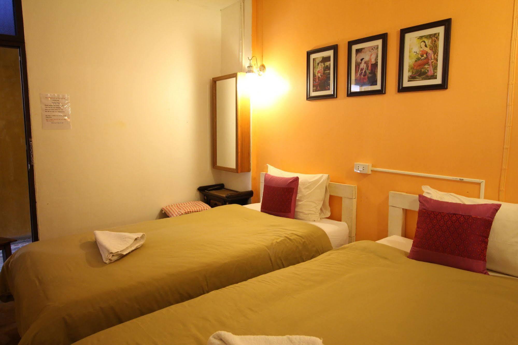 Готель Paifah Boutique House Екстер'єр фото